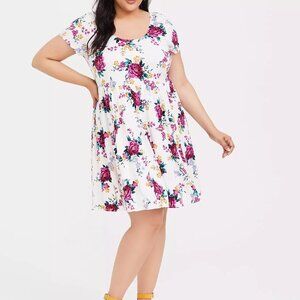 Torrid White Floral Mini Challis Skater Dress in Size 2 (18/20)